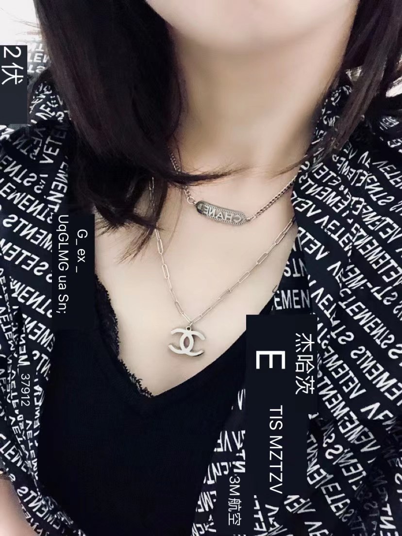 Replica CHANEL Necklace