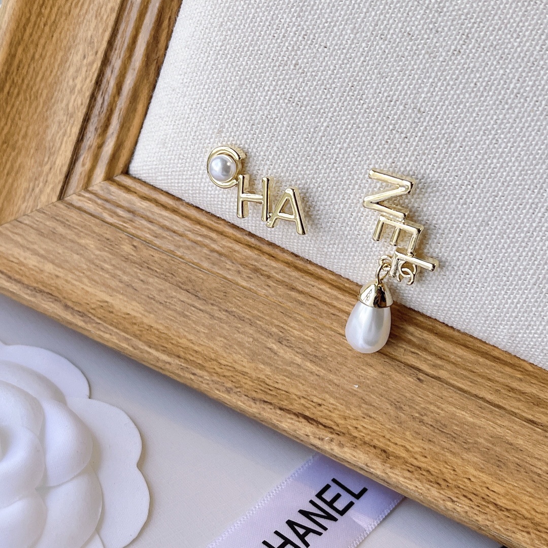 Replica CHANEL Earring