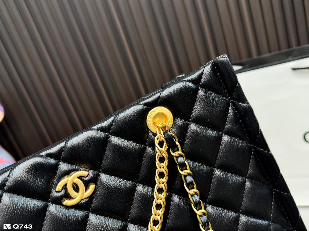 Replica Chanel Bag 32*28CM
