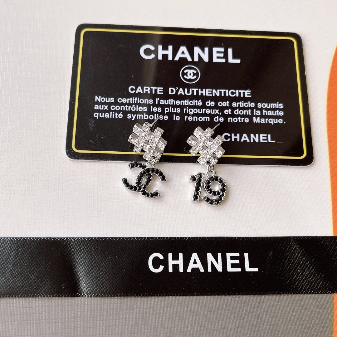 Replica CHANEL Earring