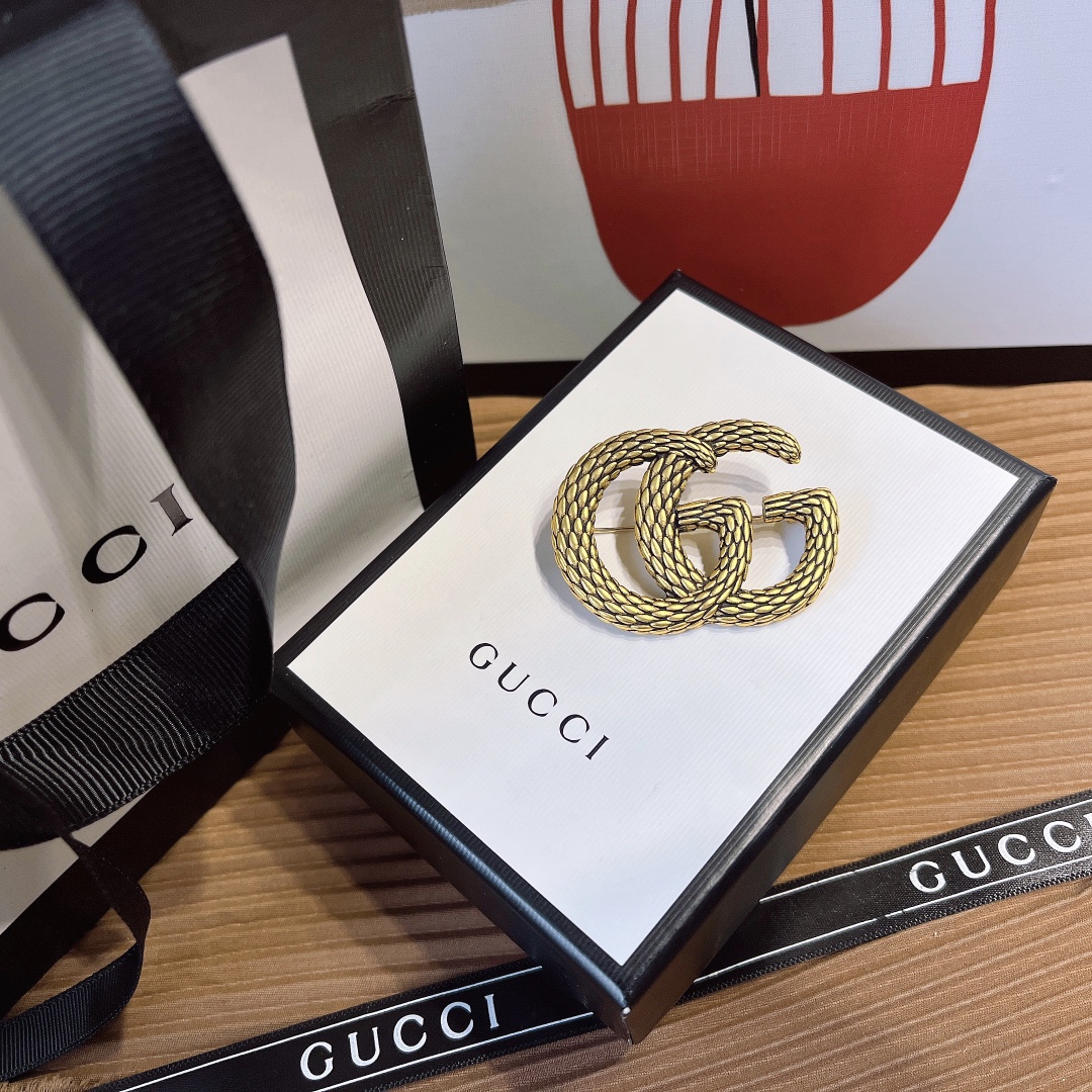 Replica GUCCI Brooch