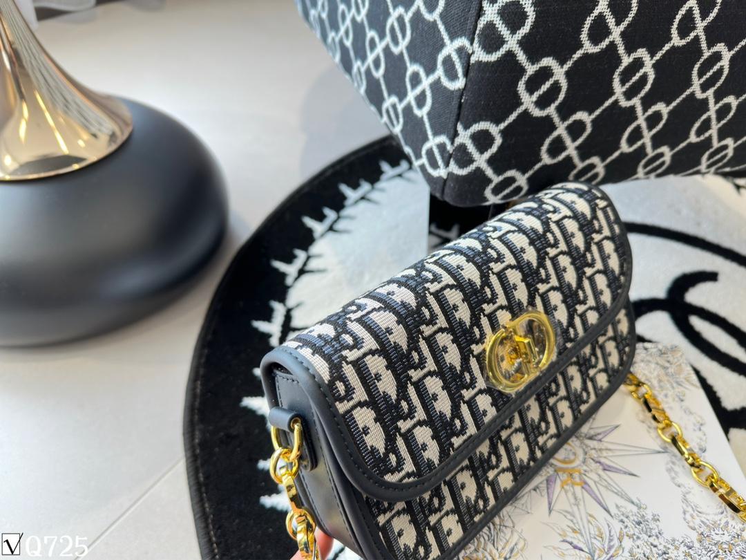 Replica Dior Bag