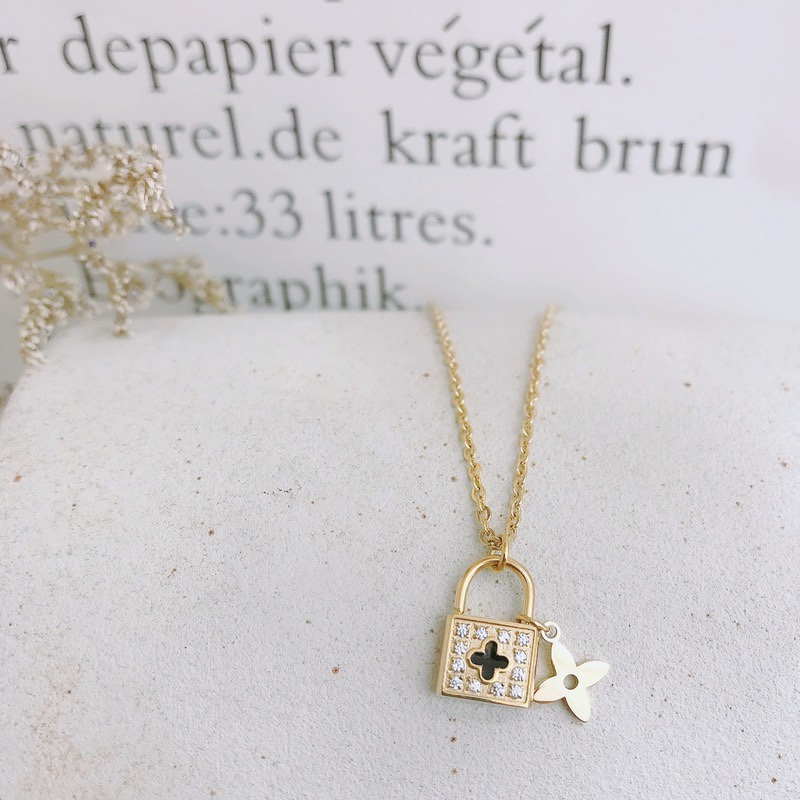 Replica LOUIS VUITTON Necklace