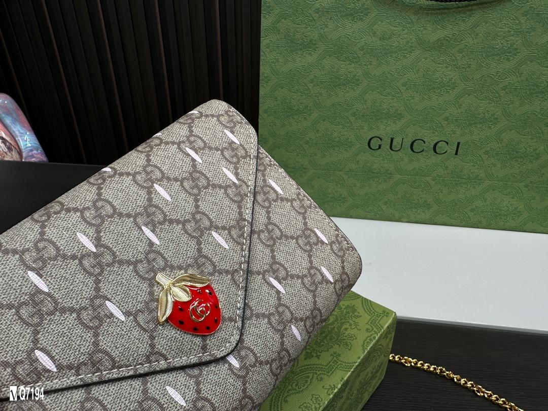 Replica Gucci Bag 18*10CM
