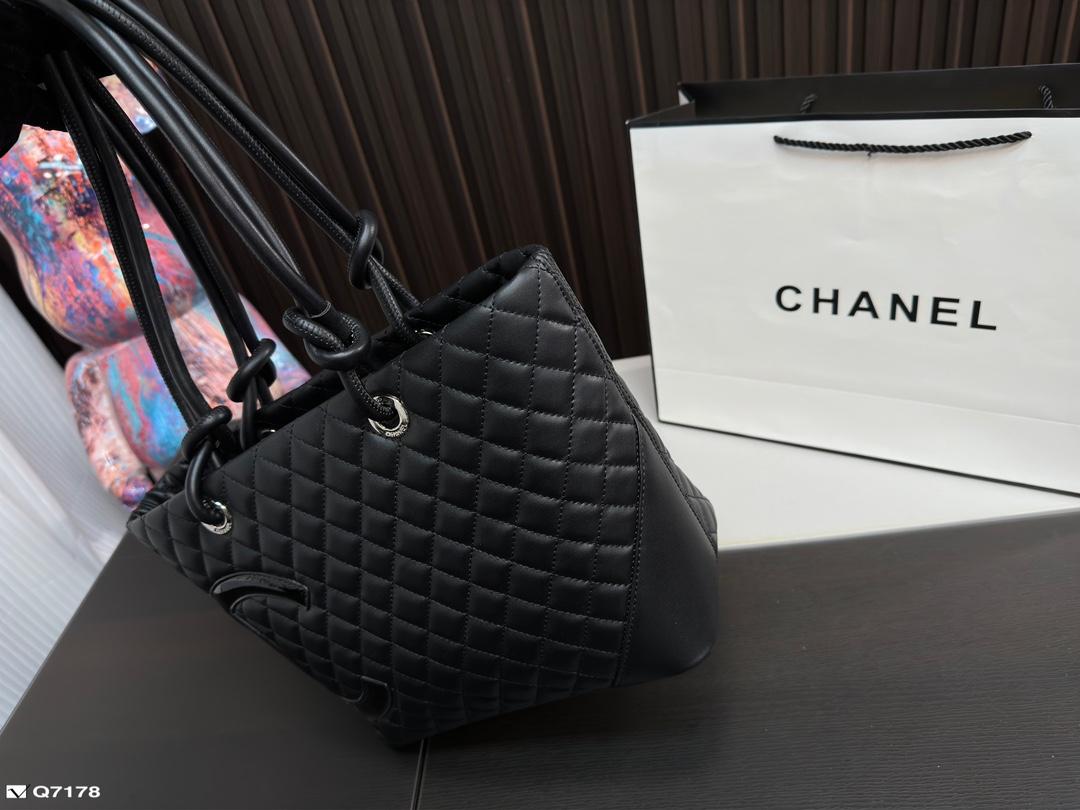 Replica Chanel Bag 28*24CM