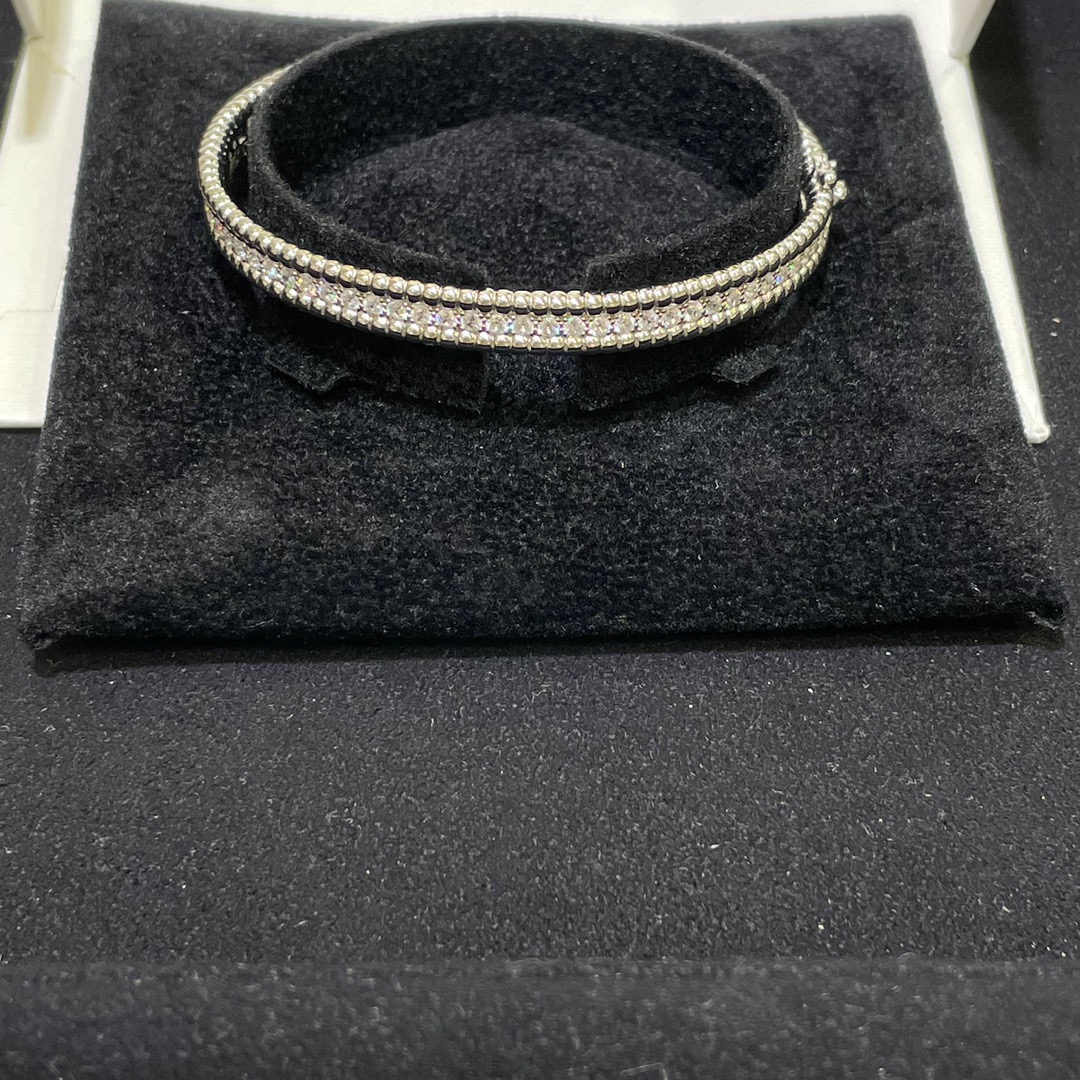 Replica VanCleef Arpels Bangle