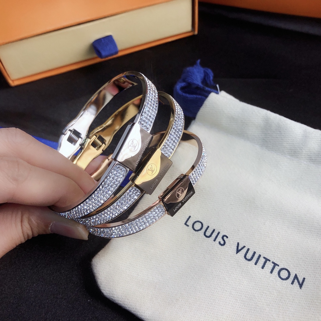 Replica LOUIS VUITTON Bangle