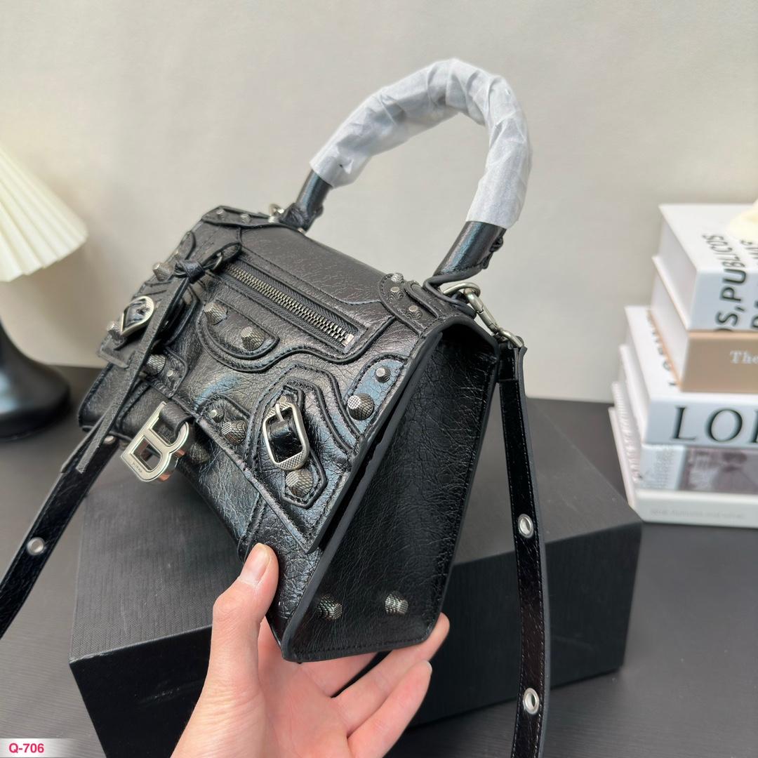 Replica Balenciaga Bag 26*16CM/22*14CM