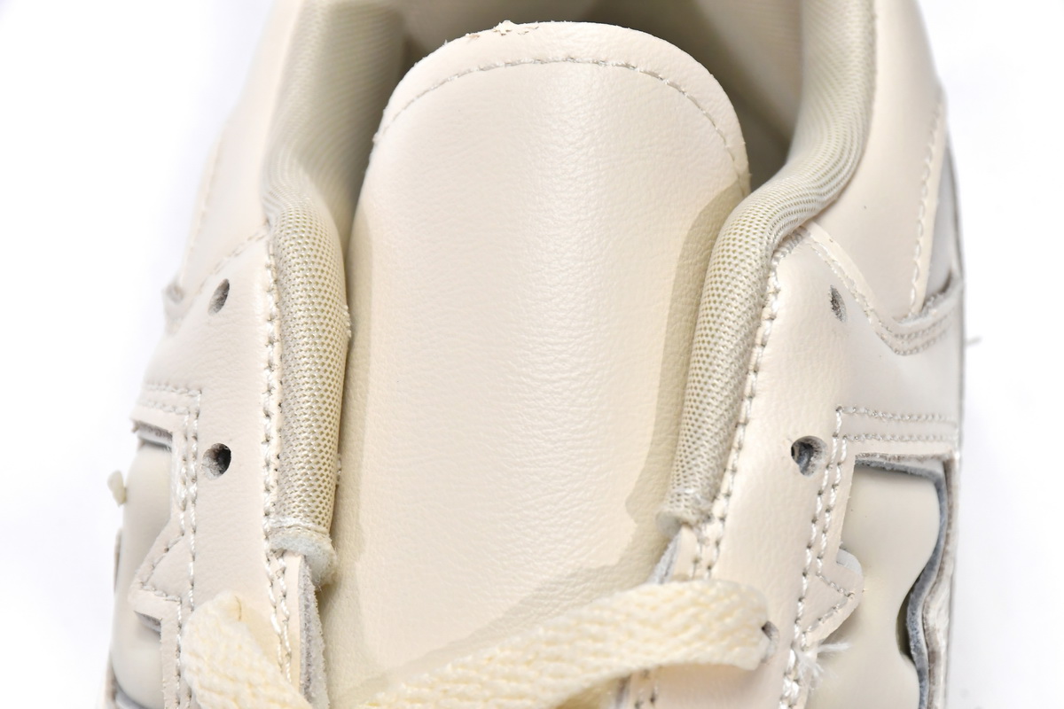 Replica New Balance Shoe BB550AR Auralee x New Balance 550 Ecru