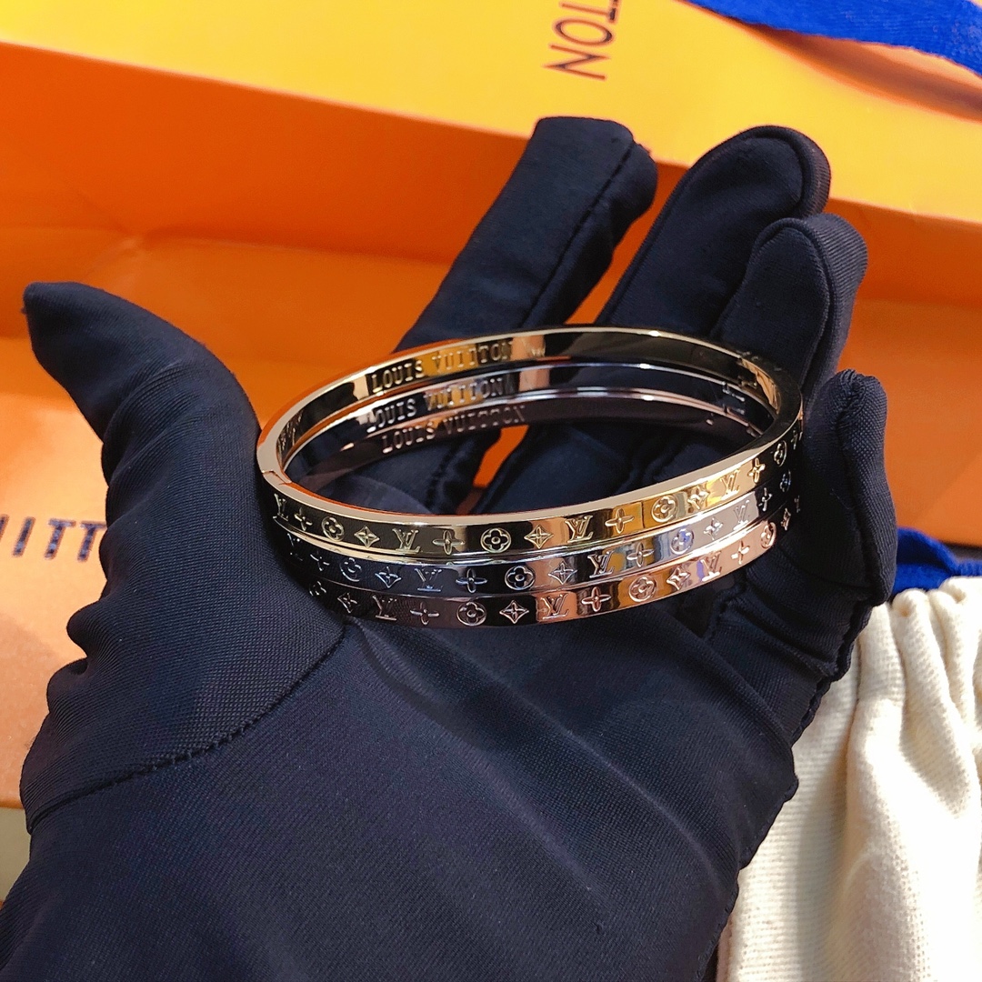 Replica LOUIS VUITTON Bangle
