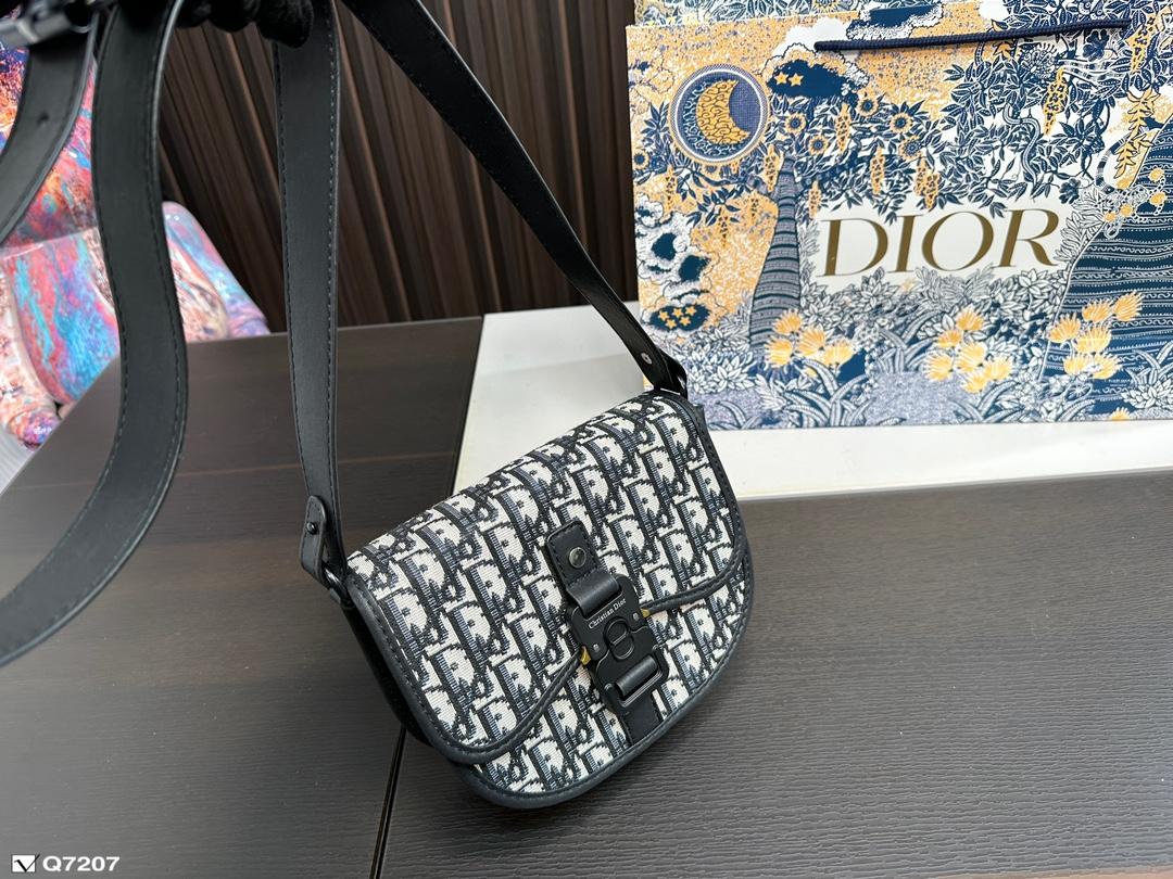 Replica Dior Bag 19*12CM