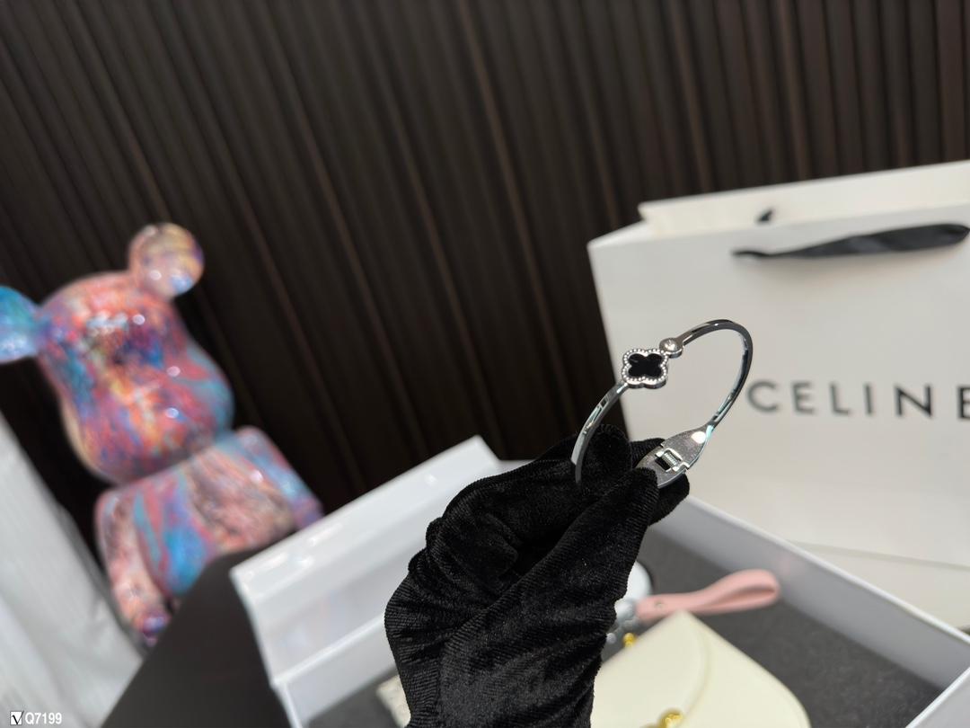 Replica Celine Bag 18*15CM