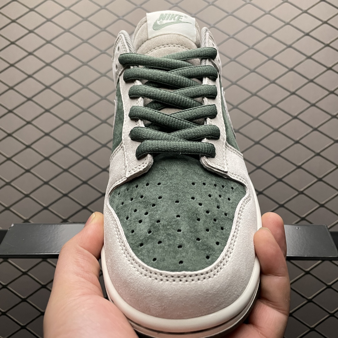 Replica Nike Dunk SB Shoe Otomo Katsuhiro x NK Dunk Low LF0039-035 Size 36-46