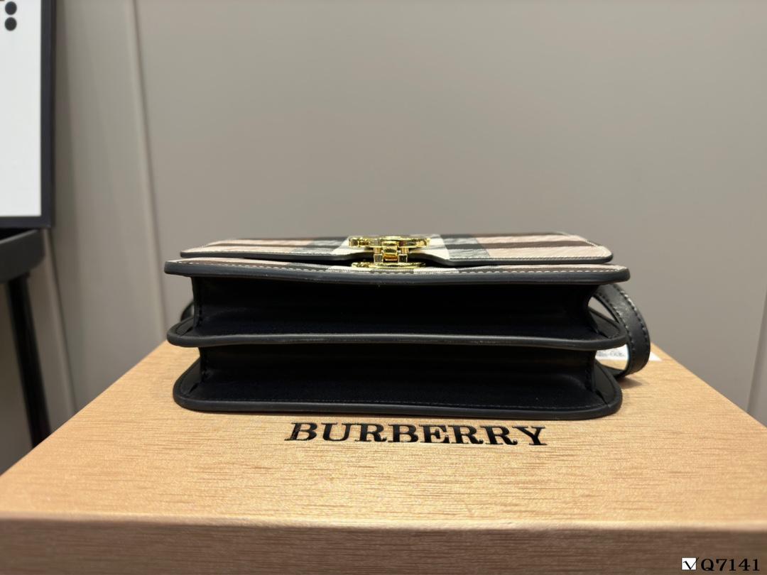 Replica Burberry Bag 21*14CM