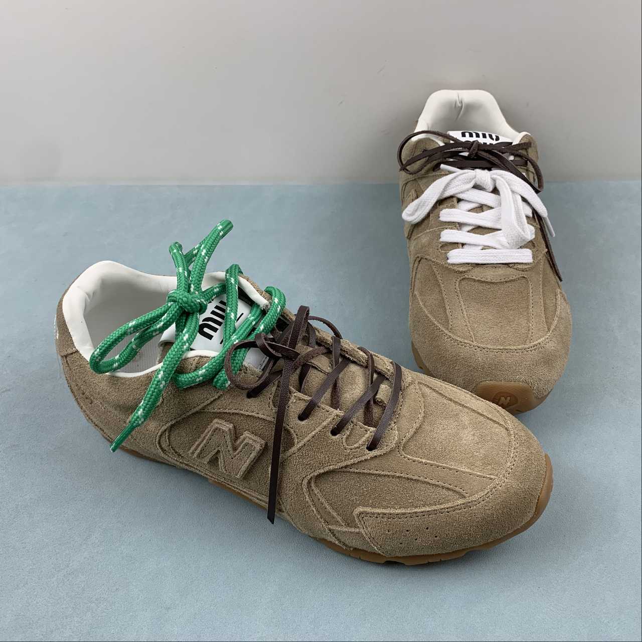 Replica New Balance Shoe Miumiu x New Balance 24s SizeU   35 36 37 38 39 40