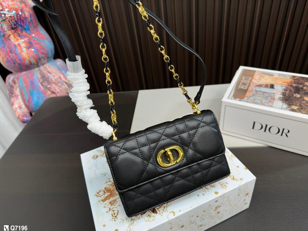 Replica Dior Bag 12*18CM