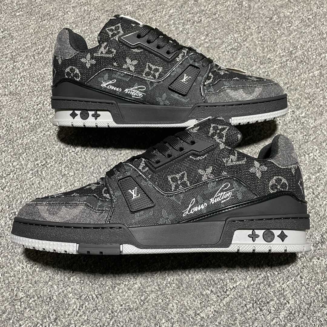 Replica Louis Vuitton Shoe Louis Vuitton LV Trainer size 35-46