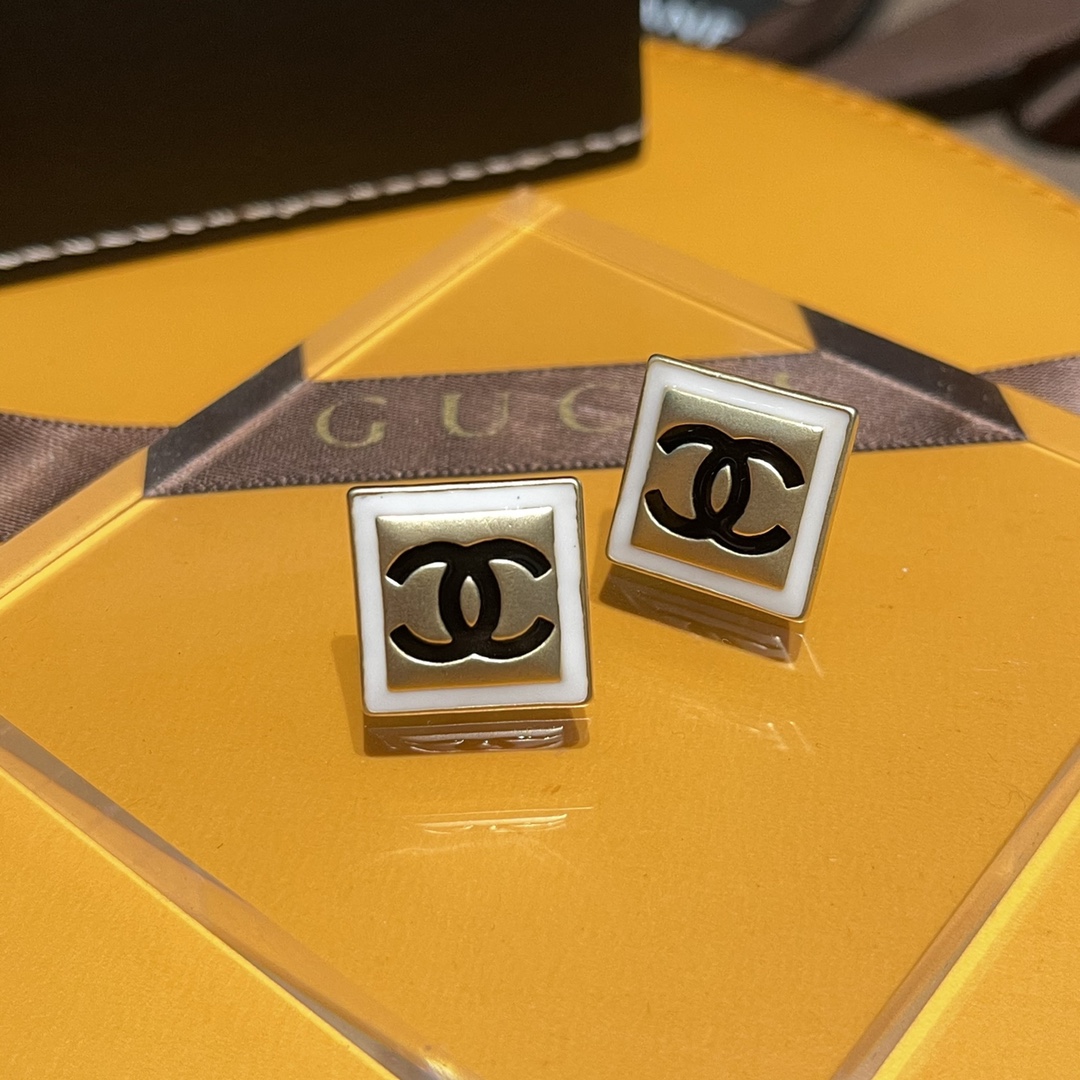 Replica CHANEL Earring
