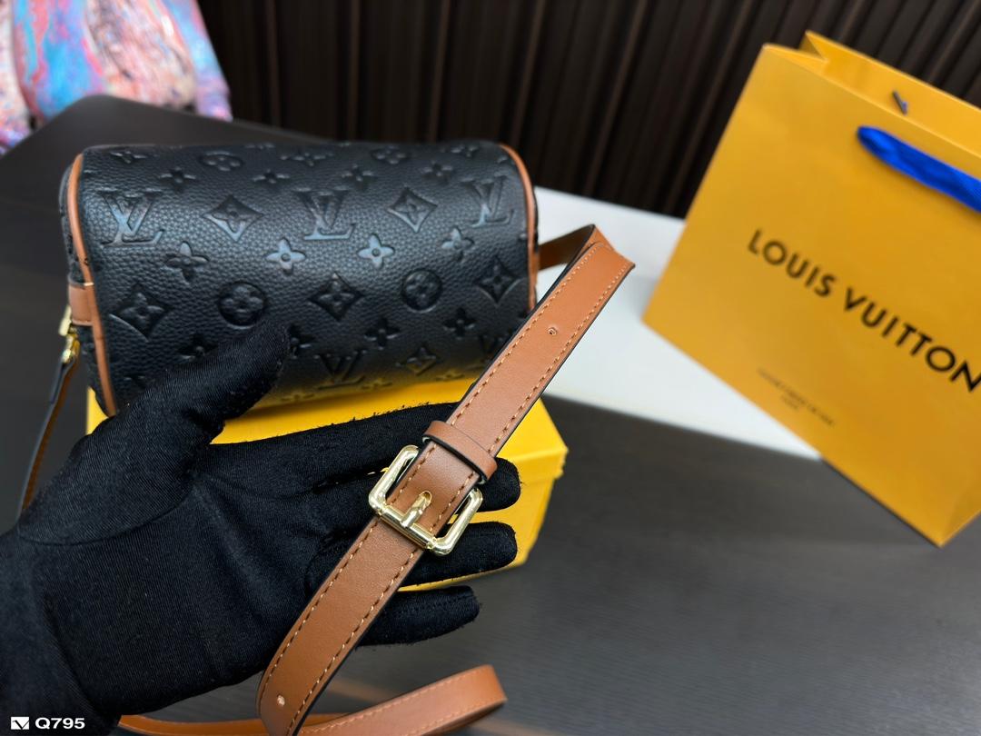 Replica Louis Vuitton Bag 20*15CM
