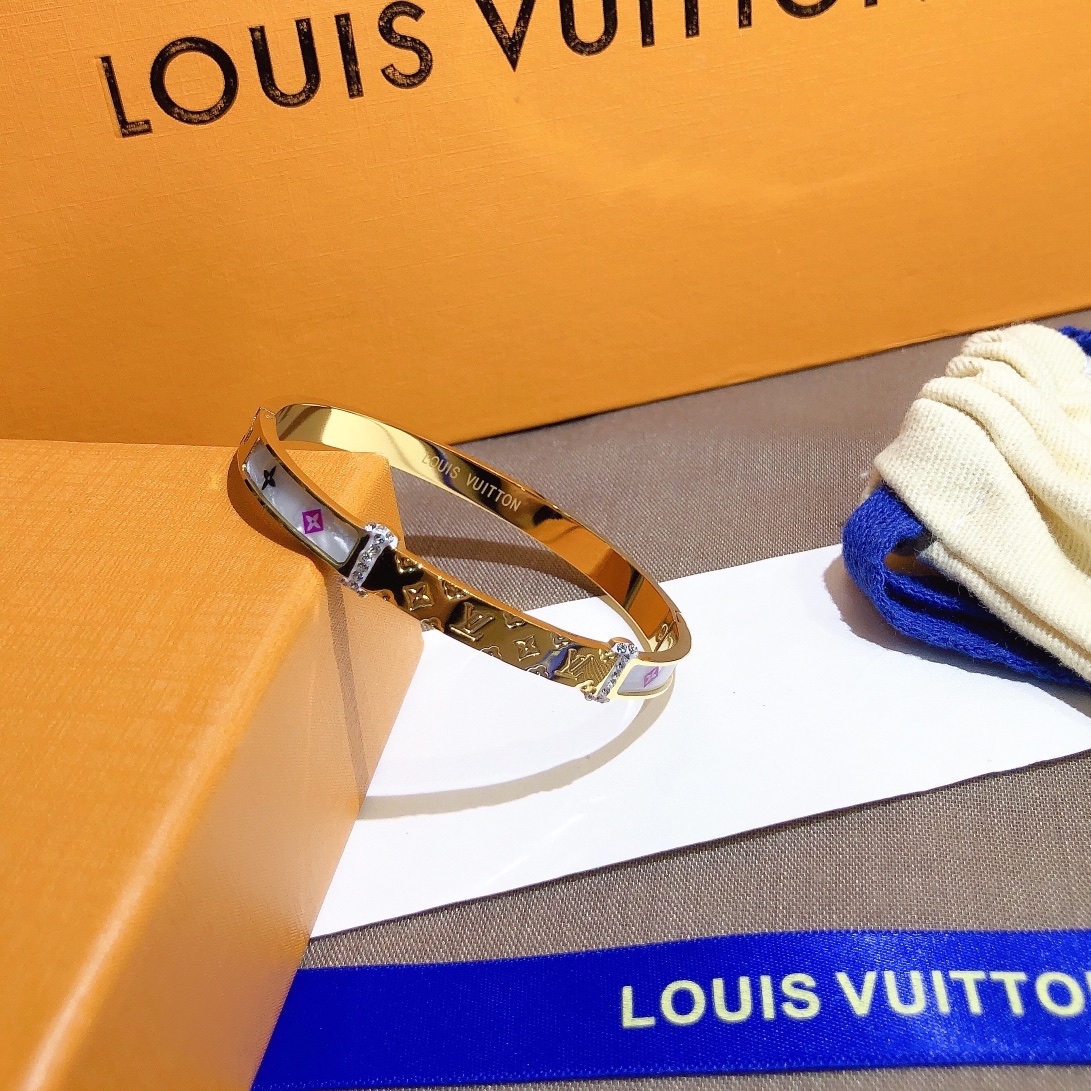 Replica LOUIS VUITTON Bangle