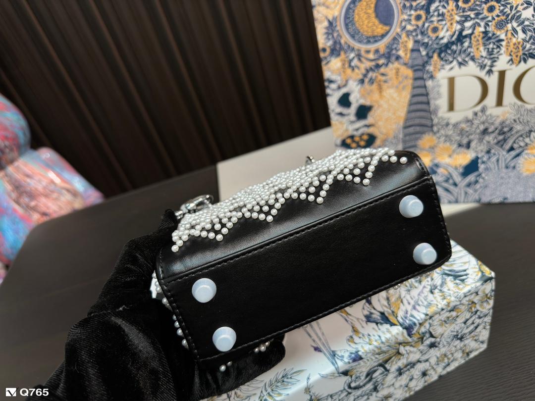 Replica Dior Bag 17*14CM
