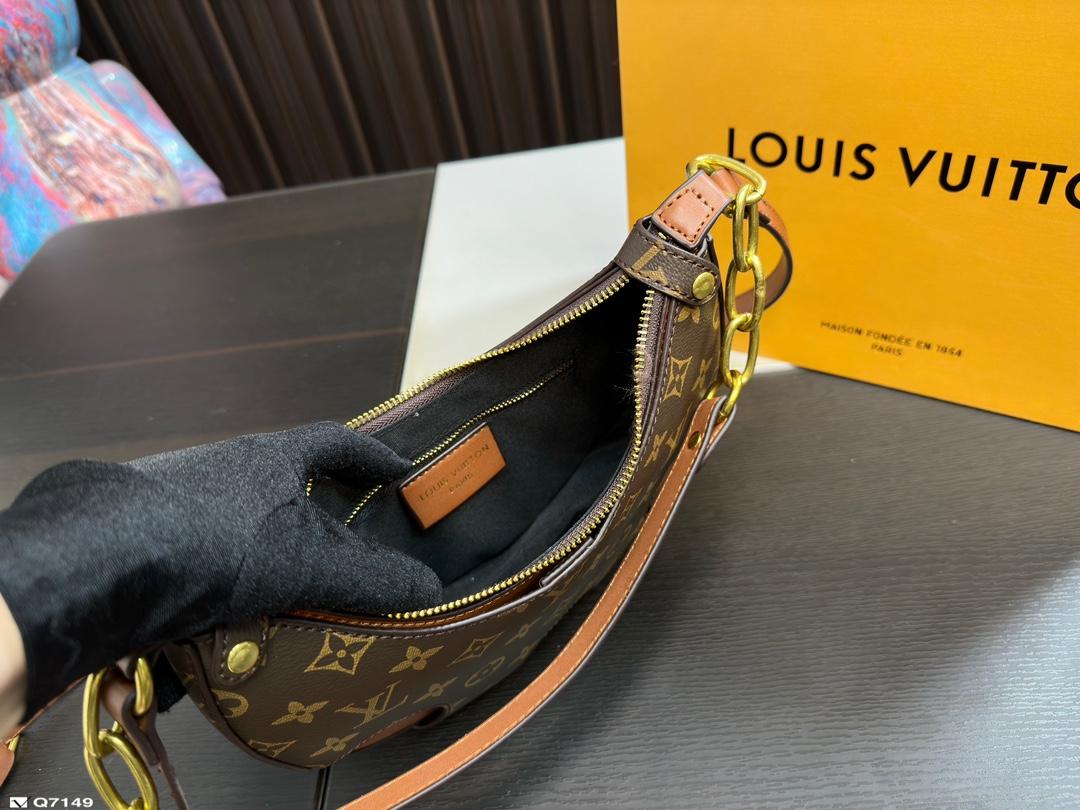 Replica Louis Vuitton Bag 13*24CM