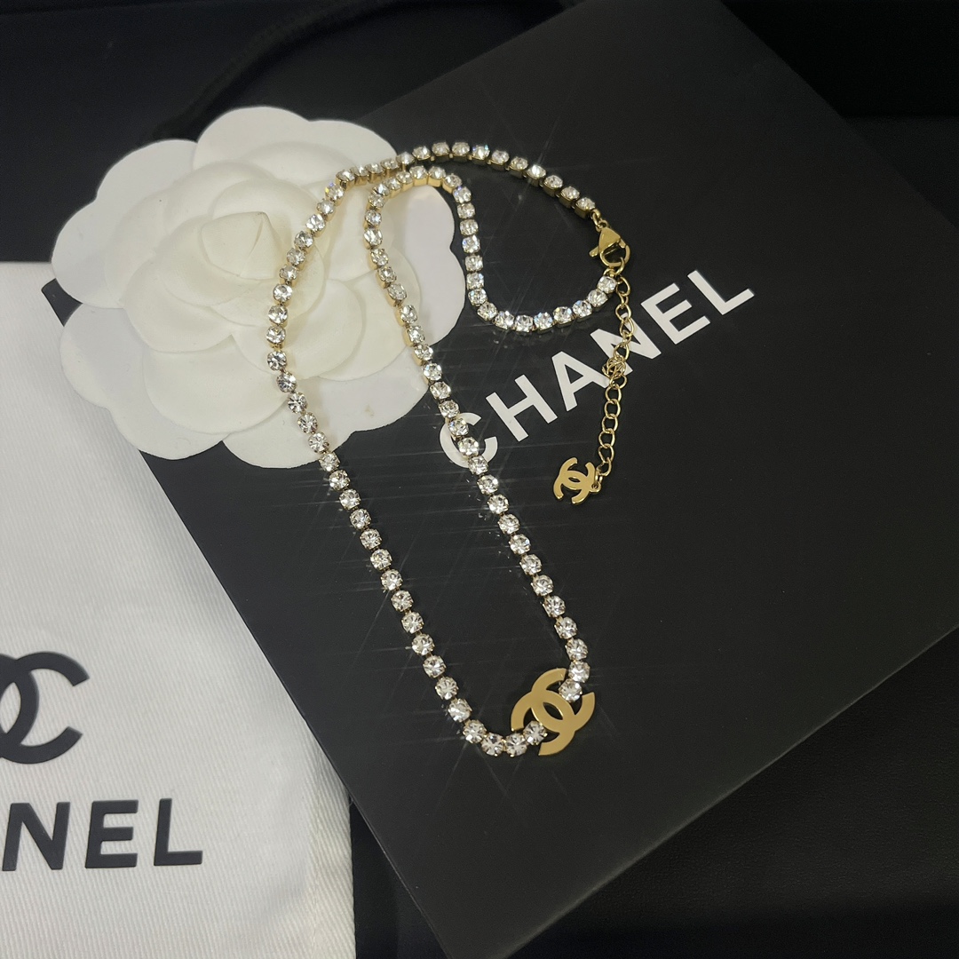 Replica CHANEL Necklace