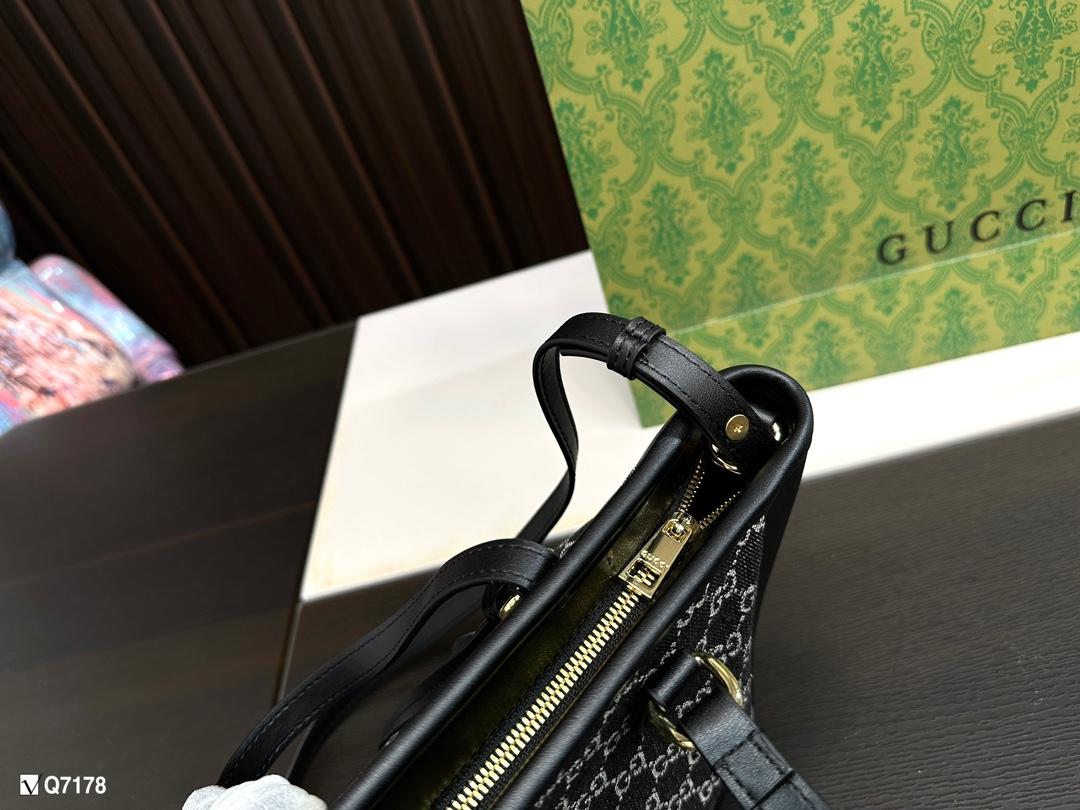 Replica Gucci Bag 20*19CM