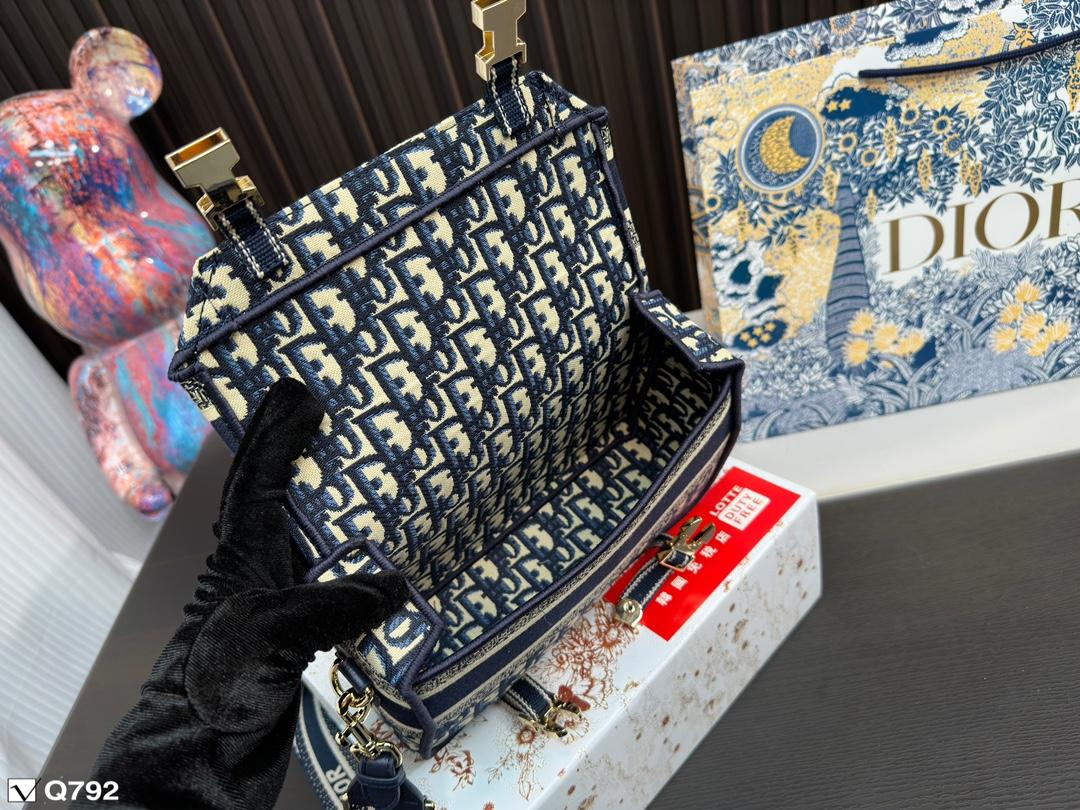 Replica Dior Bag 23*14CM