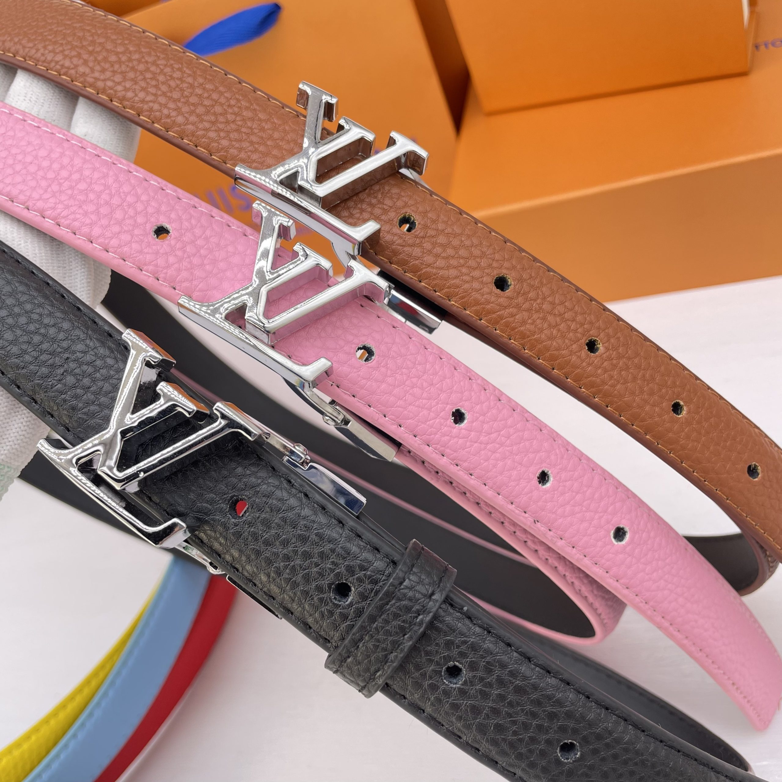 Replica LV belt