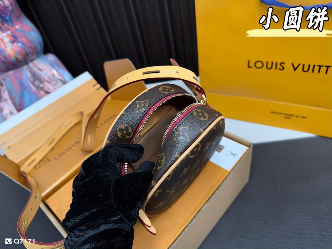 Replica Louis Vuitton Bag 16*15CM