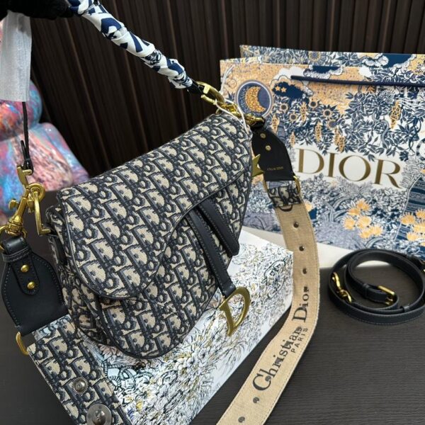 Replica Dior Bag 23*19CM