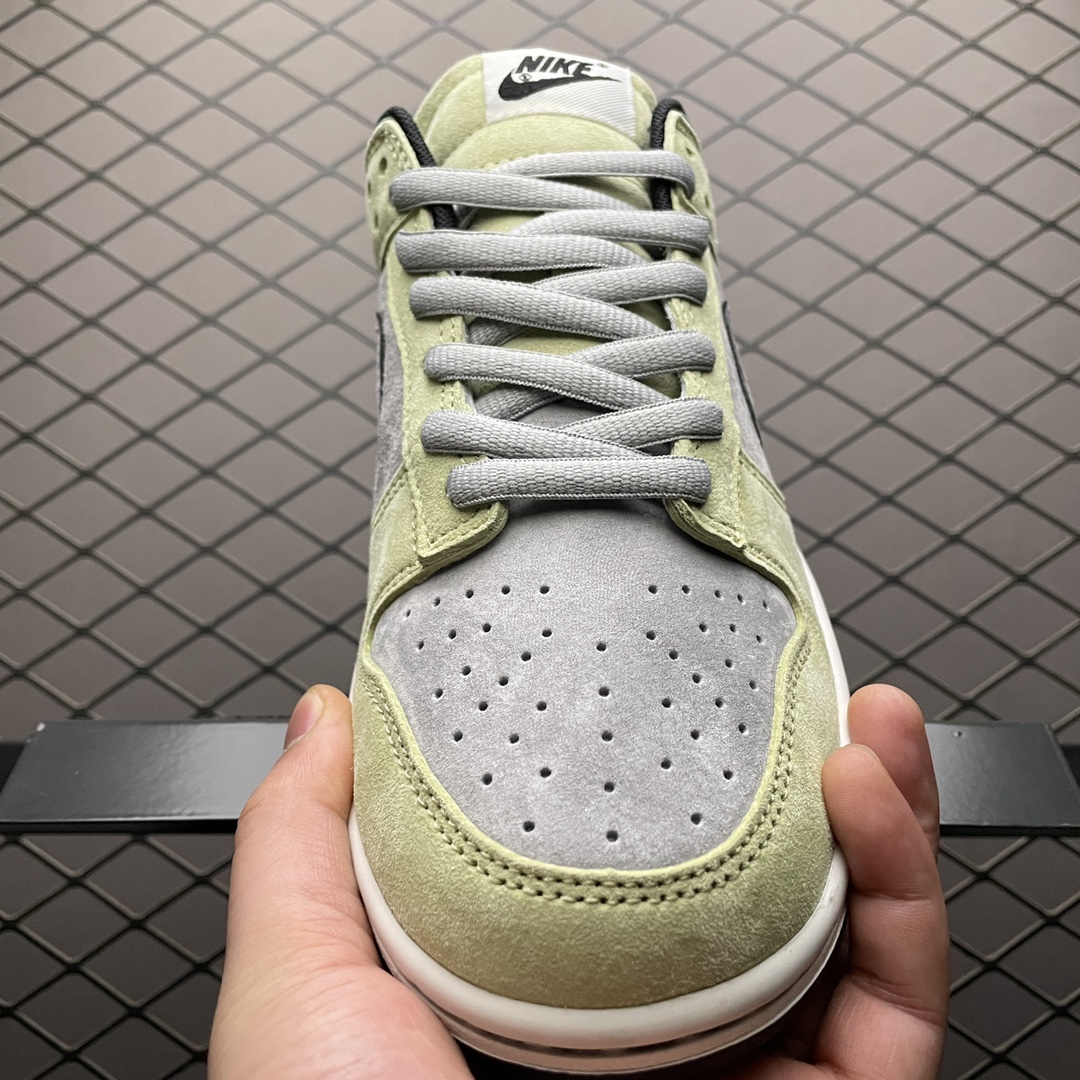 Replica Nike Dunk SB Shoe Otomo Katsuhiro x NK SB Dunk Low LF0039-036 Size 36-47.5