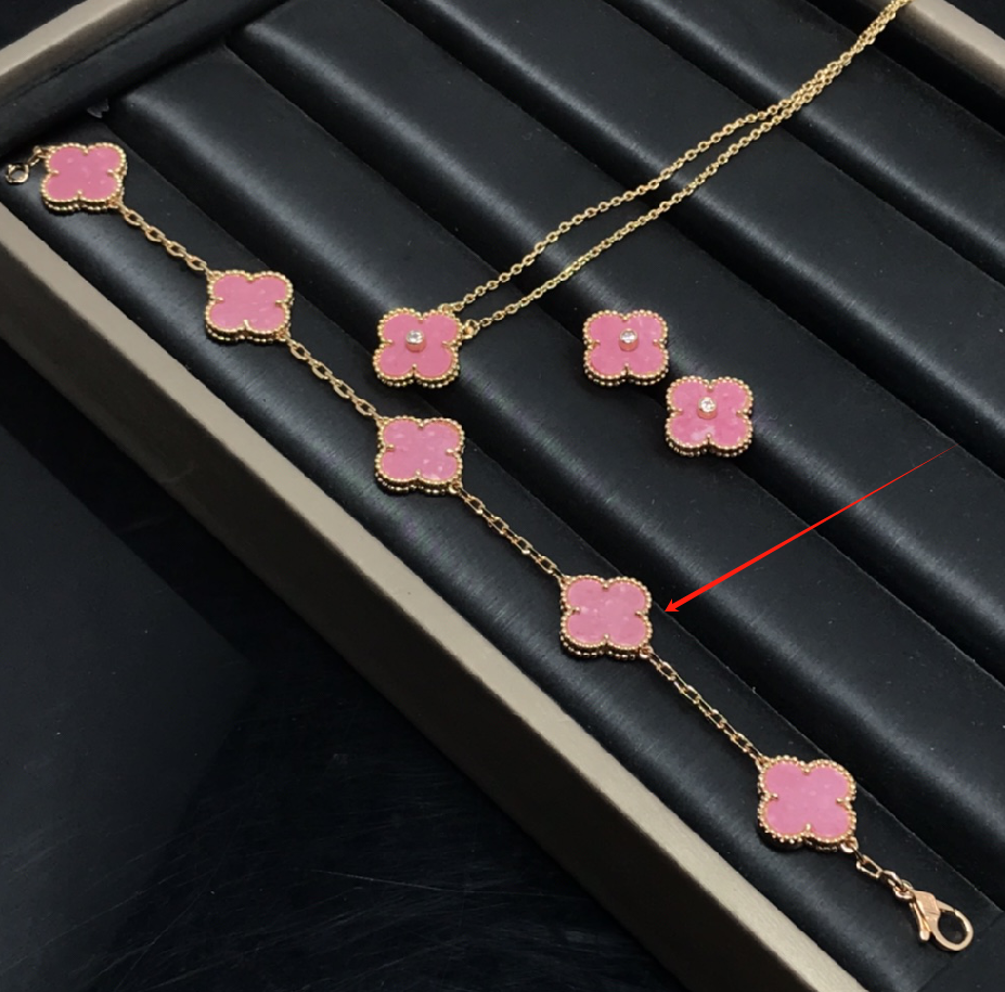 Replica VanCleef Arpels Bracelet