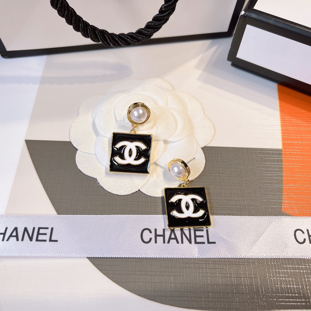 Replica CHANEL Earring