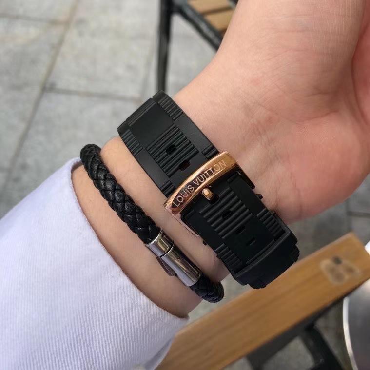 Replica LOUIS VUITTON LV 904l Stainless Steel Quartz Watch 41MM