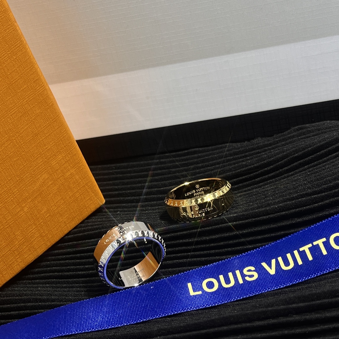 Replica LOUIS VUITTON Ring