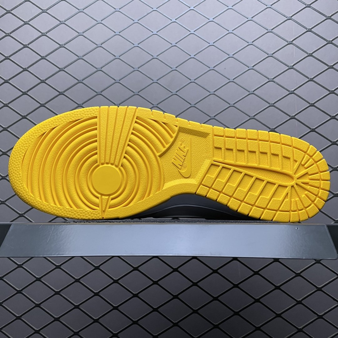 Replica Nike Dunk SB Shoe NIKE Dunk LowGolden Orange DQ4690-800 36-46