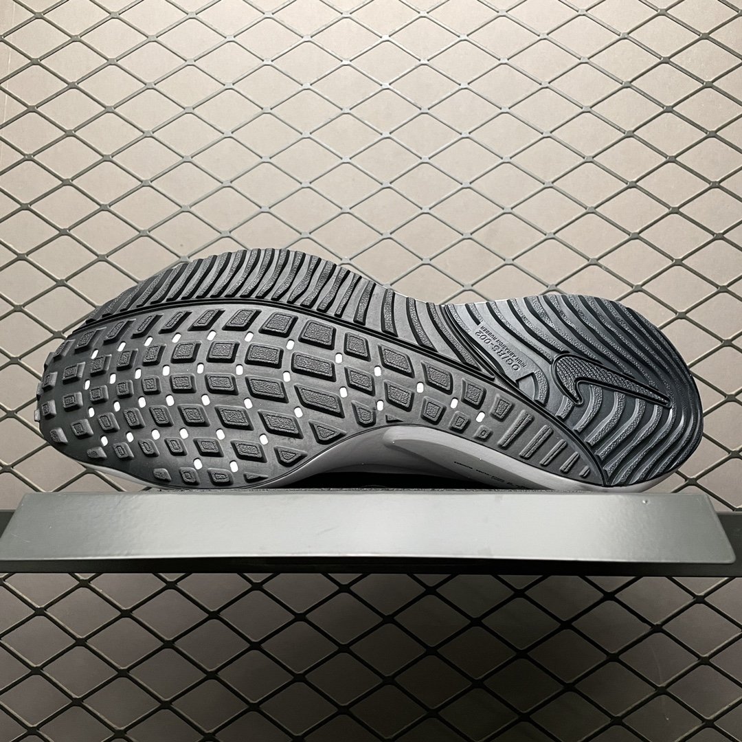 Replica Nike Shoe Nike Air Zoom Vomero 15 V15CU1855-001 39-45