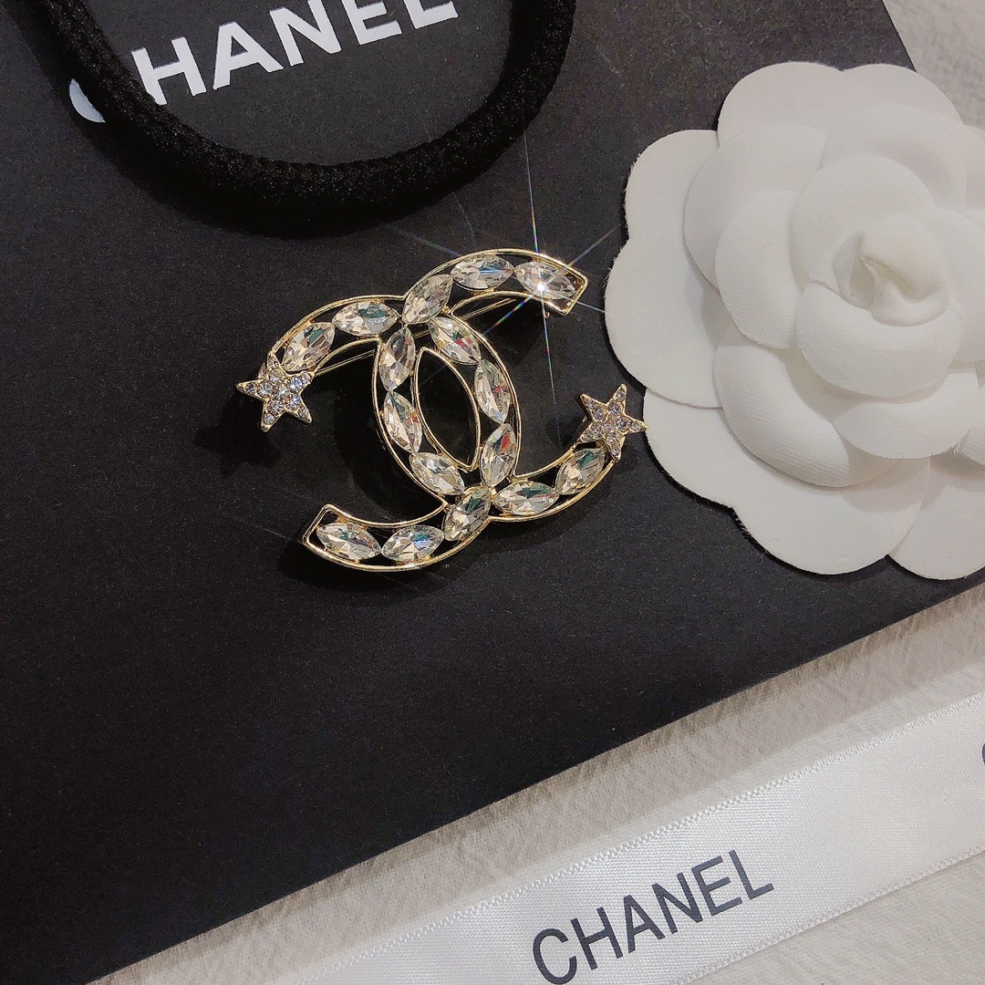 Replica CHANEL Brooch