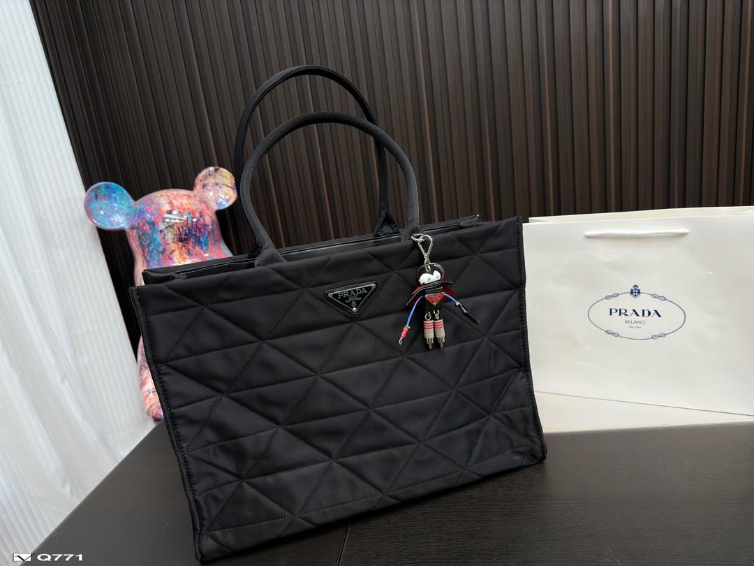 Replica Prada Bag 43*32CM