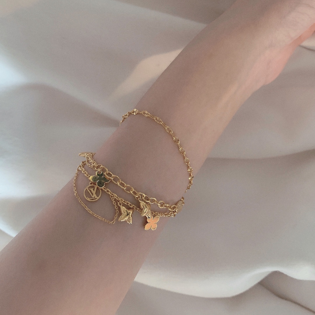 Replica LOUIS VUITTON Bracelet