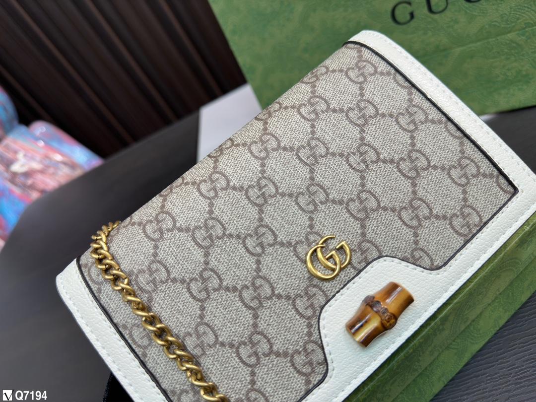 Replica Gucci Bag 12*19CM
