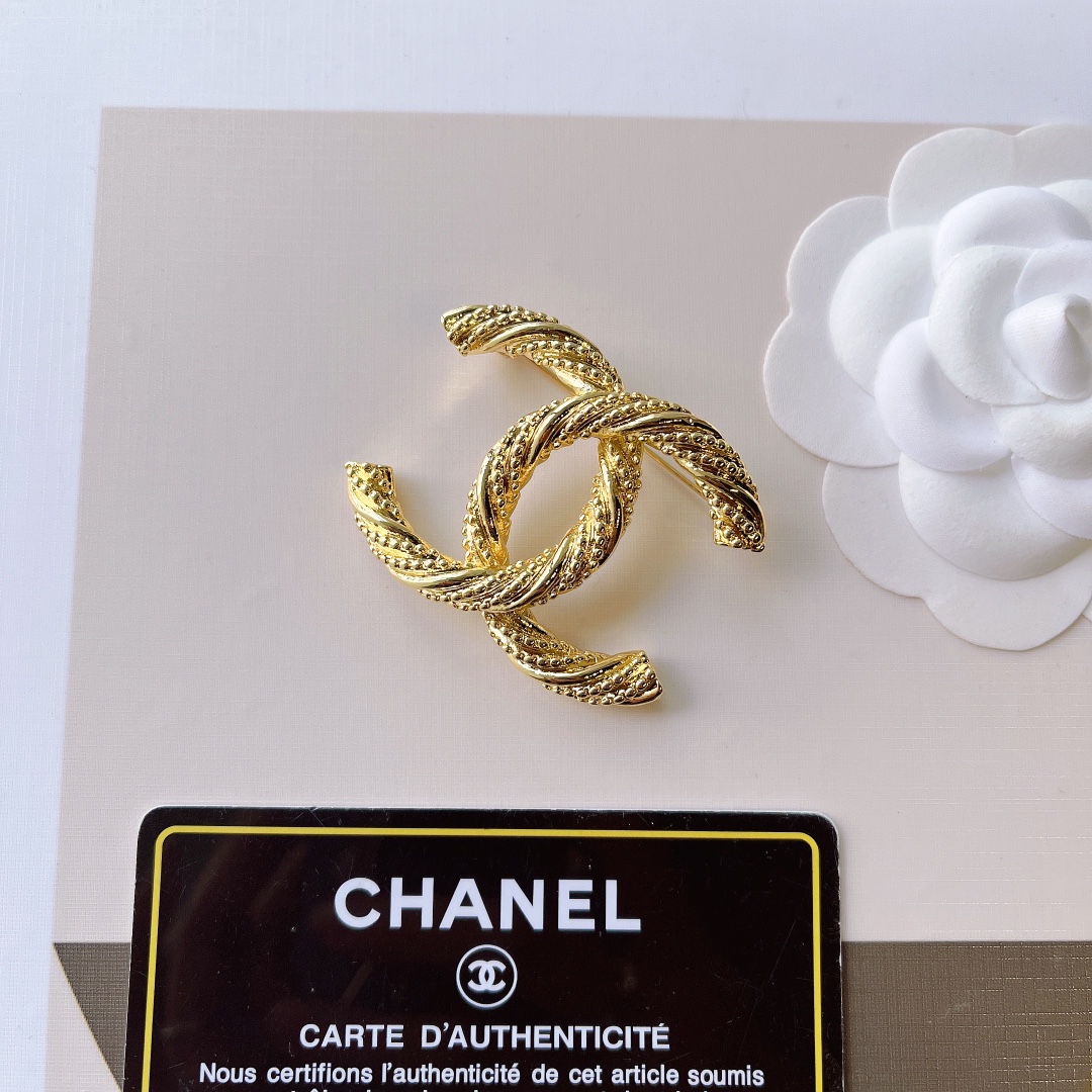 Replica CHANEL Brooch