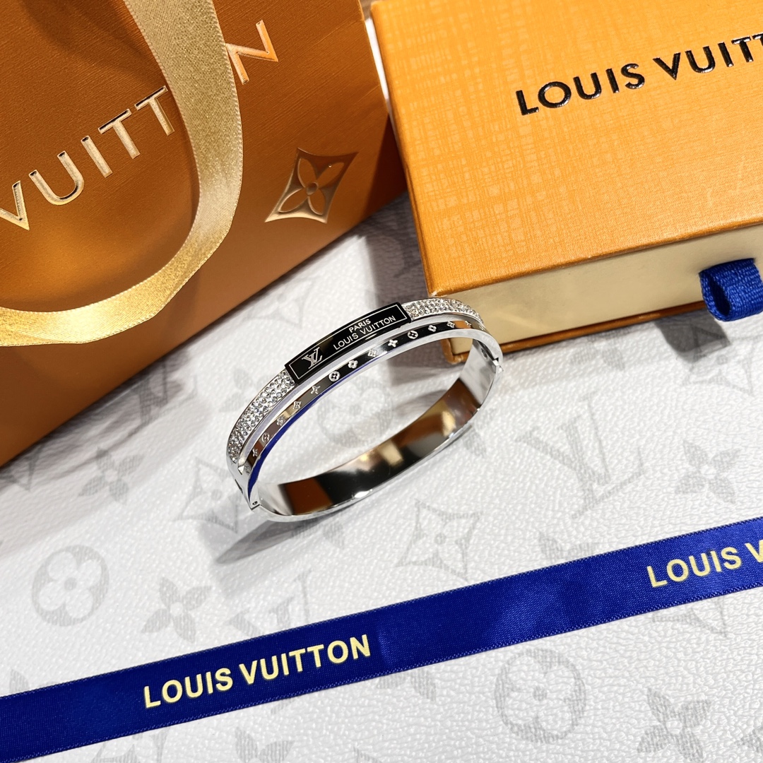 Replica LOUIS VUITTON Bangle