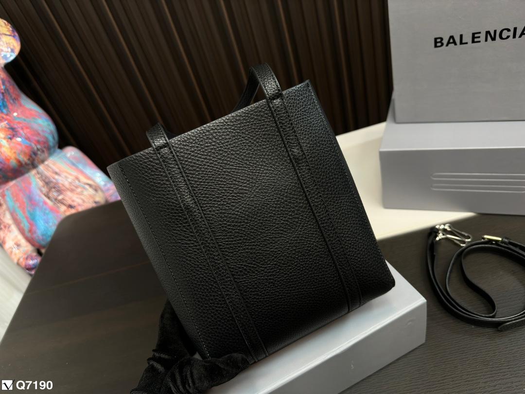 Replica Balenciaga Bag  19*6*23CM