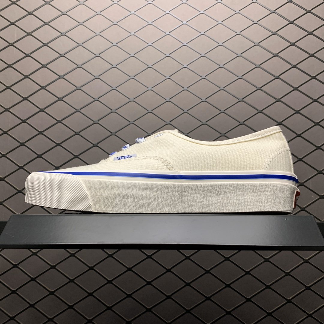 Replica Vans Shoe Vans Authentic 44 DX 35-44 5261138B