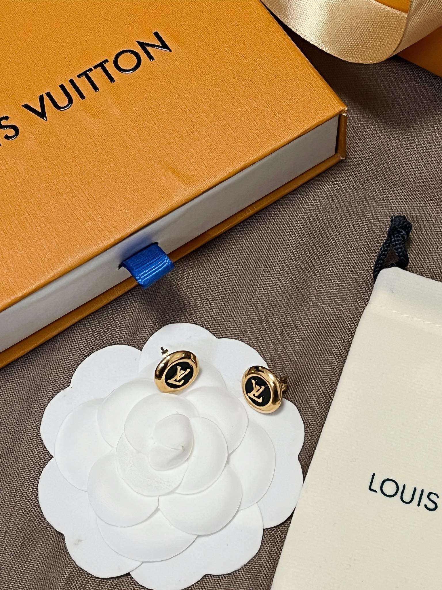 Replica LOUIS VUITTON Earring