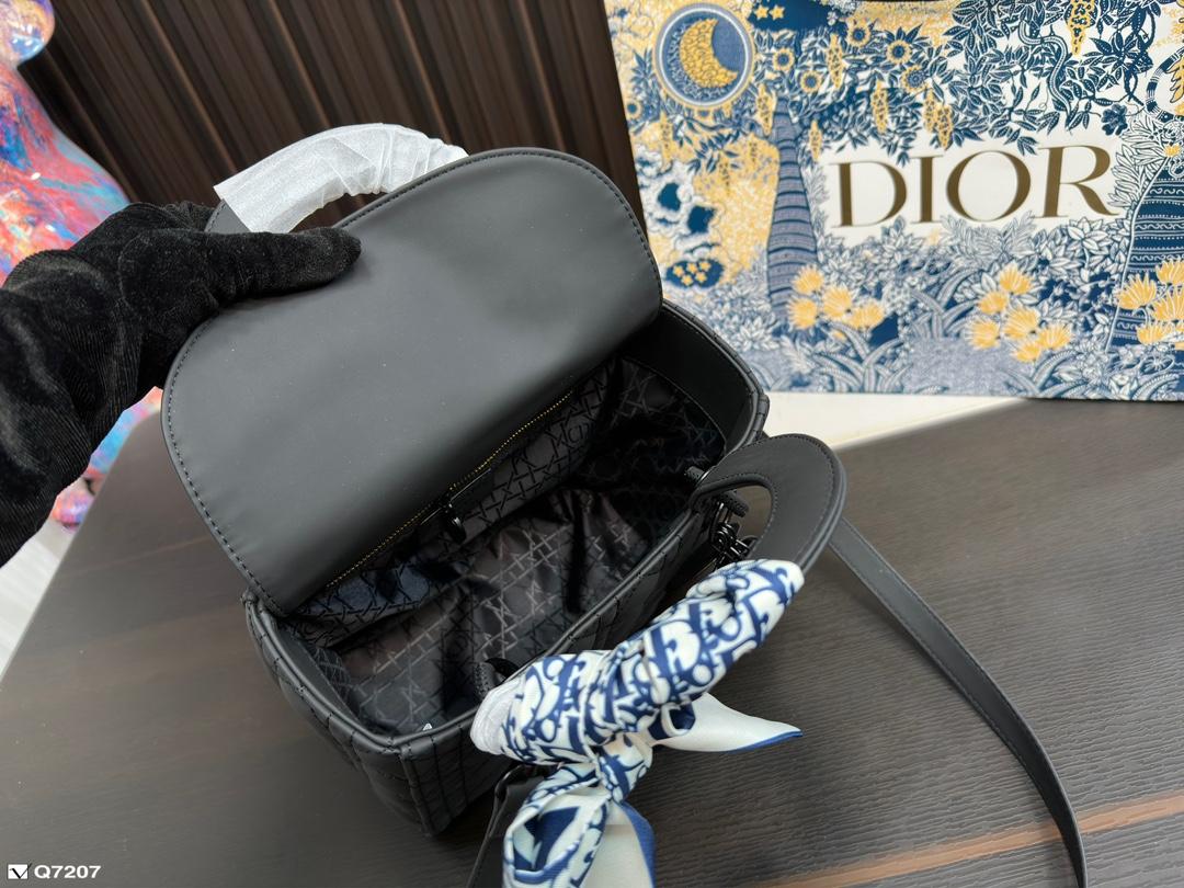Replica Dior Bag 23*20CM
