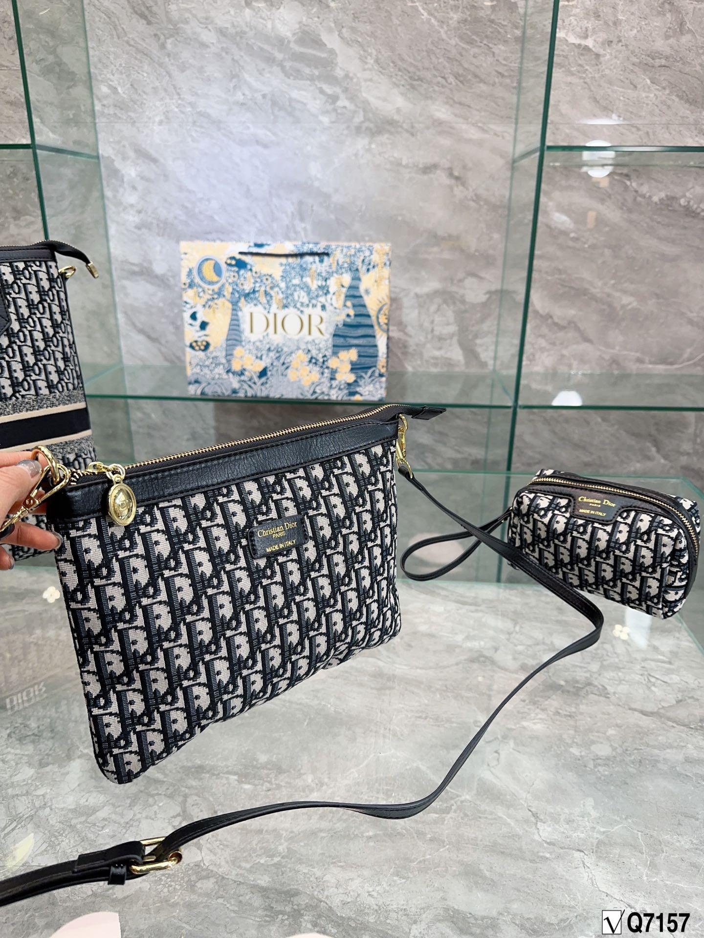 Replica Dior Bag 32*31CM